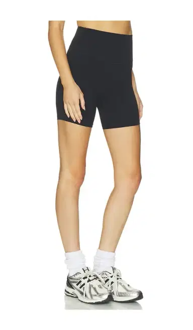 Splits59 Airweight High Waist Pocket Short 6 | Thumbnail 14 Splits59 Airweight High Waist Pocket Short 6 | Thumbnail 14