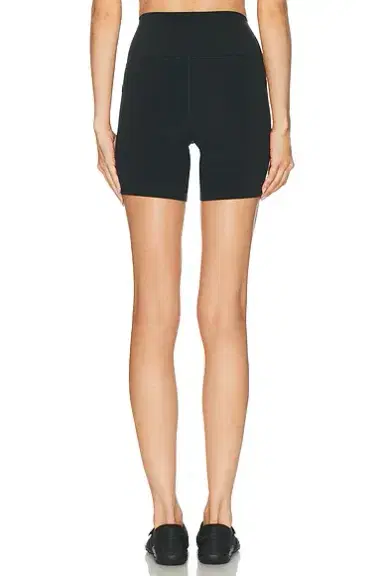 Splits59 Airweight High Waist Pocket Short 6 | Thumbnail 4 Splits59 Airweight High Waist Pocket Short 6 | Thumbnail 4