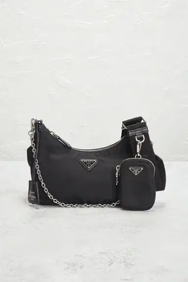 FWRD Renew Prada Re-Edition 2005 Re-Nylon Shoulder Bag | Thumbnail 2 FWRD Renew Prada Re-Edition 2005 Re-Nylon Shoulder Bag | Thumbnail 2