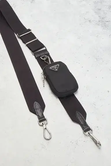 FWRD Renew Prada Re-Edition 2005 Re-Nylon Shoulder Bag | Thumbnail 9 FWRD Renew Prada Re-Edition 2005 Re-Nylon Shoulder Bag | Thumbnail 9