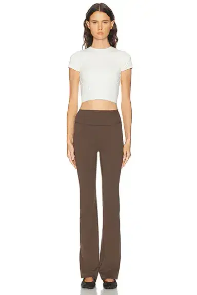NikeSKIMS Matte Corset Short Sleeve Crop Top | Thumbnail 4 NikeSKIMS Matte Corset Short Sleeve Crop Top | Thumbnail 4