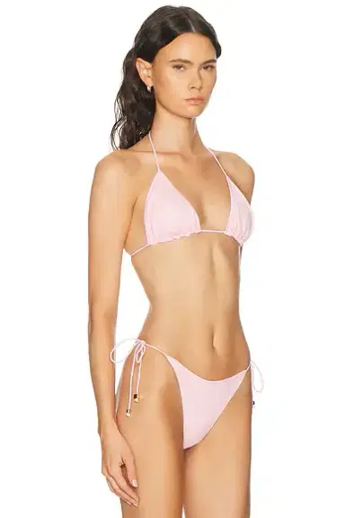 JACQUEMUS Le Haut De Plage Triangle Bikini Top | Thumbnail 2 JACQUEMUS Le Haut De Plage Triangle Bikini Top | Thumbnail 2