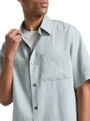 FRAME Men's Lightweight Short-Sleeve Shirt - Blue Grey Stripe | Thumbnail 6 FRAME Men's Lightweight Short-Sleeve Shirt - Blue Grey Stripe | Thumbnail 6