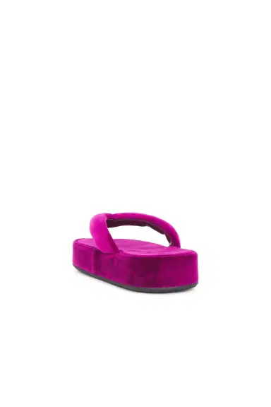Balenciaga Jet Lag Thong Sandal | Thumbnail 8 Balenciaga Jet Lag Thong Sandal | Thumbnail 8