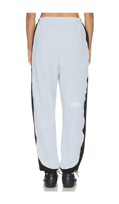 Boys Lie Good Sport Thermal Kimmy Pants | Thumbnail 4 Boys Lie Good Sport Thermal Kimmy Pants | Thumbnail 4