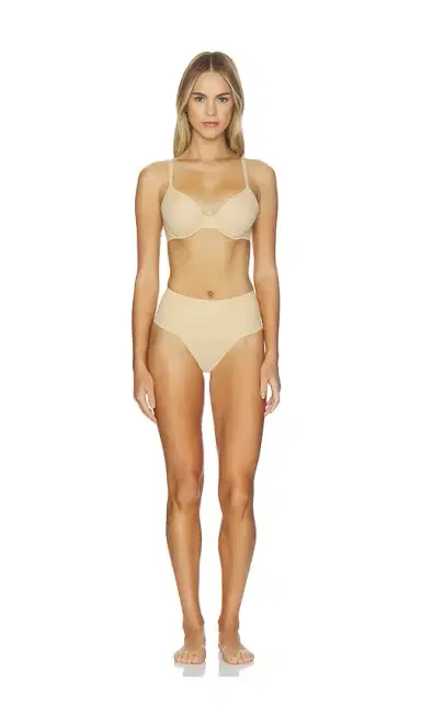 Spanx Supersmooth Undie-tectable Thong | Thumbnail 4 Spanx Supersmooth Undie-tectable Thong | Thumbnail 4