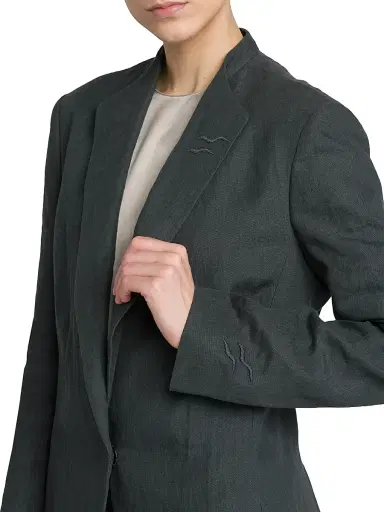 Giorgio Armani Women's Compact Linen Blazer | Thumbnail 6 Giorgio Armani Women's Compact Linen Blazer | Thumbnail 6