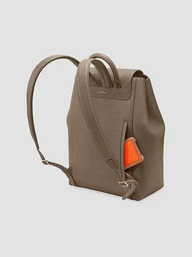 MAISON de SABRÉ Women's Large Leather Soft Backpack - Cashmere Clay | Thumbnail 5 MAISON de SABRÉ Women's Large Leather Soft Backpack - Cashmere Clay | Thumbnail 5