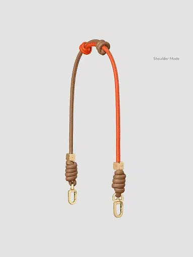 MAISON de SABRÉ Women's The Twist Handle - Sandstone Manhattan | Thumbnail 6 MAISON de SABRÉ Women's The Twist Handle - Sandstone Manhattan | Thumbnail 6