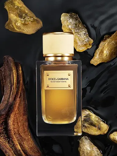 Dolce & Gabbana Velvet Honey Santal Eau de Parfum | Thumbnail 3 Dolce & Gabbana Velvet Honey Santal Eau de Parfum | Thumbnail 3