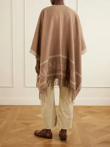 Max Mara Fringed Wool-jacquard Cape | Thumbnail 4 Max Mara Fringed Wool-jacquard Cape | Thumbnail 4