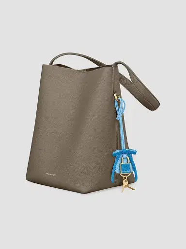 MAISON de SABRÉ Women's The Bow Padlock Charm - Sky Lapis | Thumbnail 5 MAISON de SABRÉ Women's The Bow Padlock Charm - Sky Lapis | Thumbnail 5