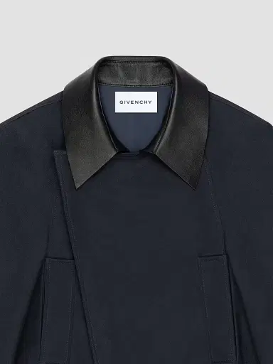 Givenchy Women's Cropped Peacoat in Cotton and Wool - Dark Navy | Thumbnail 3 Givenchy Women's Cropped Peacoat in Cotton and Wool - Dark Navy | Thumbnail 3