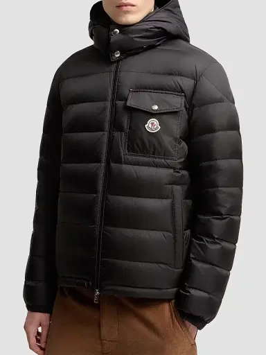Moncler Men's Verith Puffer Jacket - Black | Thumbnail 2 Moncler Men's Verith Puffer Jacket - Black | Thumbnail 2