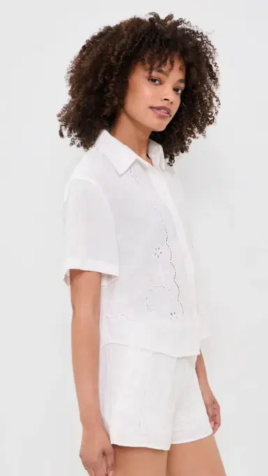 Madewell x hopbop Button-Front Boxy Shirt in 100% Linen White | Thumbnail 4 Madewell x hopbop Button-Front Boxy Shirt in 100% Linen White | Thumbnail 4