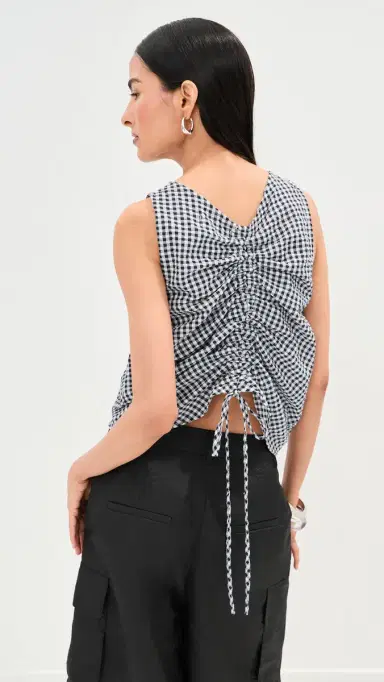 LE BOP Sleeveless Fallon Top Navy Check | Thumbnail 3 LE BOP Sleeveless Fallon Top Navy Check | Thumbnail 3
