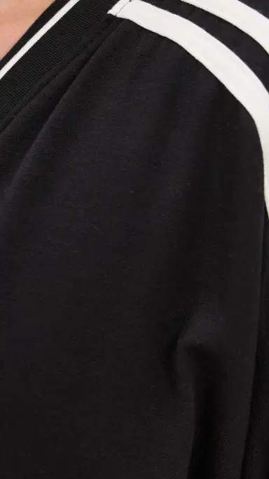 Splits59 Ellie Fleece V Neck Sweatshirt Black/White | Thumbnail 6 Splits59 Ellie Fleece V Neck Sweatshirt Black/White | Thumbnail 6