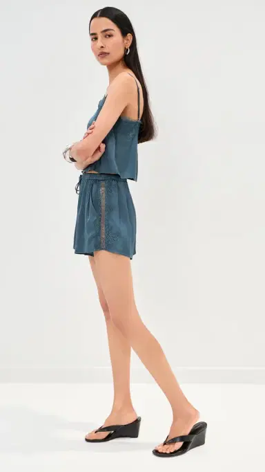 LE BOP avannah atin Shorts Navy | Thumbnail 4 LE BOP avannah atin Shorts Navy | Thumbnail 4