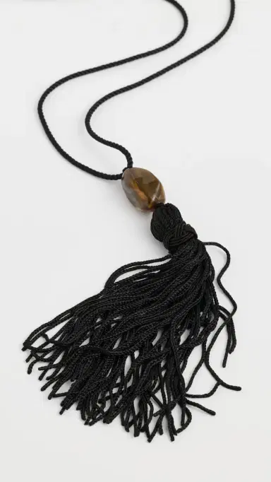 SHASHI Maximes Tassel Necklace Noir One Size | Thumbnail 2 SHASHI Maximes Tassel Necklace Noir One Size | Thumbnail 2
