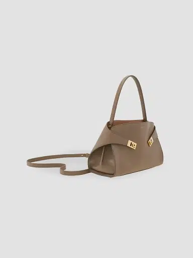 Ferragamo Women's Hug Medium Gancini Leather Shoulder Bag | Thumbnail 5 Ferragamo Women's Hug Medium Gancini Leather Shoulder Bag | Thumbnail 5
