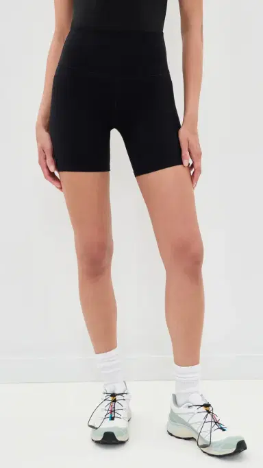 Splits59 Airweight High Waist Pocket Shorts 6 Black | Thumbnail 2 Splits59 Airweight High Waist Pocket Shorts 6 Black | Thumbnail 2