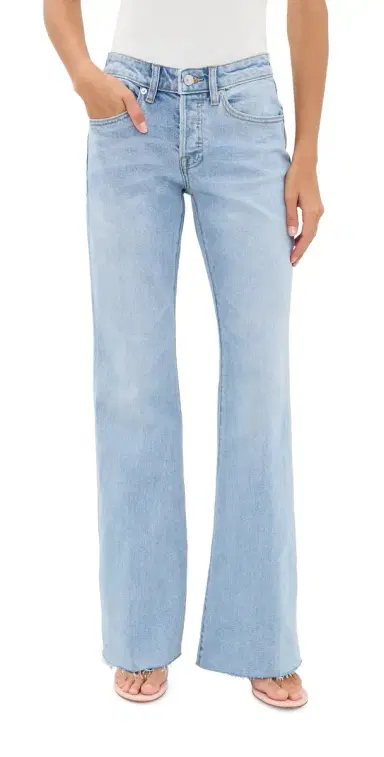 GOOD AMERICAN Vintage Low Relaxed Flare Jeans Indigo88 | Thumbnail 1 GOOD AMERICAN Vintage Low Relaxed Flare Jeans Indigo88 | Thumbnail 1