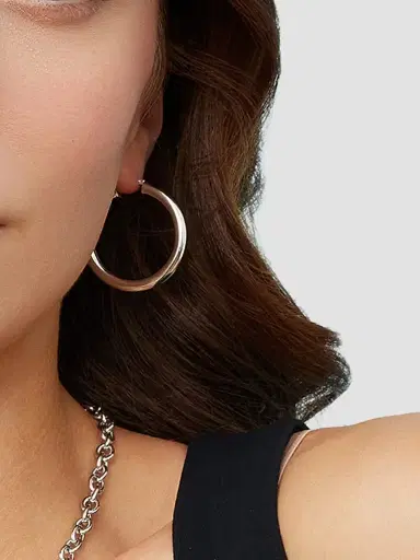 Oradina Women's Everyday Bold Hoop Earrings in Sterling Silver - Silver | Thumbnail 4 Oradina Women's Everyday Bold Hoop Earrings in Sterling Silver - Silver | Thumbnail 4