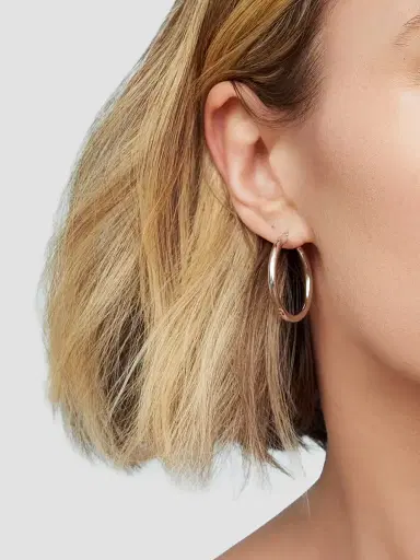 Oradina Women's Mid Everyday Hoops in Sterling Silver - Silver | Thumbnail 3 Oradina Women's Mid Everyday Hoops in Sterling Silver - Silver | Thumbnail 3