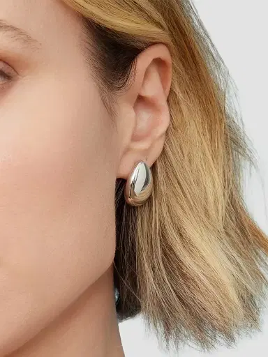 Oradina Women's Reflection Studs in Sterling Silver - Silver | Thumbnail 3 Oradina Women's Reflection Studs in Sterling Silver - Silver | Thumbnail 3