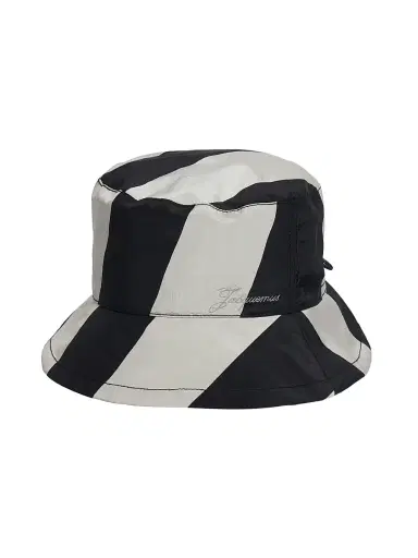 Jacquemus Men's Le Bob Baluchon Nylon Bucket Hat - Print Stripes Off White | Thumbnail 1 Jacquemus Men's Le Bob Baluchon Nylon Bucket Hat - Print Stripes Off White | Thumbnail 1