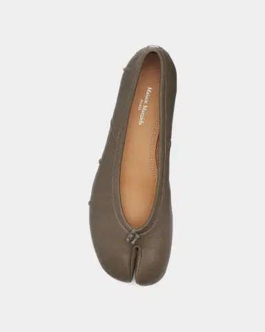 Maison Margiela Tabi Leather Split-Toe Ballerina Flats | Thumbnail 3 Maison Margiela Tabi Leather Split-Toe Ballerina Flats | Thumbnail 3