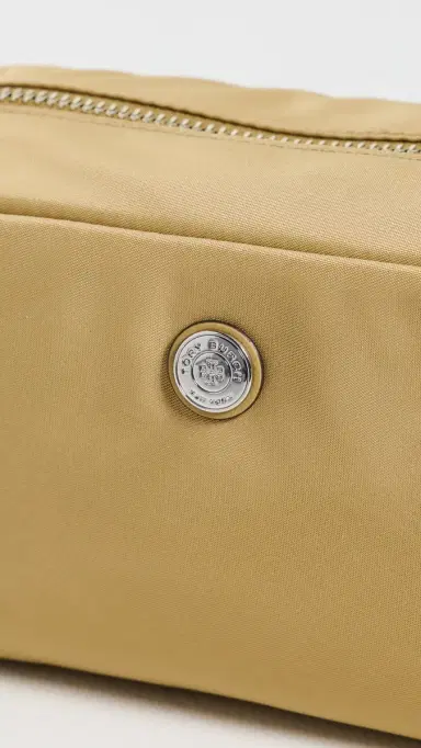 Tory Burch Twist Medium Cosmetic Case Warm Bread One Size | Thumbnail 5 Tory Burch Twist Medium Cosmetic Case Warm Bread One Size | Thumbnail 5