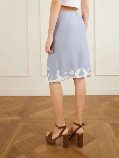 ANNA SUI Embroidered ilk-satin Midi kirt | Thumbnail 3 ANNA SUI Embroidered ilk-satin Midi kirt | Thumbnail 3
