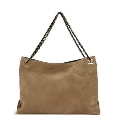 Chanel Chanel Large "Eyes on You" CC Shopping Bag Dark Beige Suede Gold Hardware | Thumbnail 4 Chanel Chanel Large "Eyes on You" CC Shopping Bag Dark Beige Suede Gold Hardware | Thumbnail 4