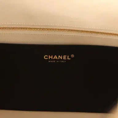 Chanel Chanel Large "Eyes on You" CC Shopping Bag Dark Beige Suede Gold Hardware | Thumbnail 8 Chanel Chanel Large "Eyes on You" CC Shopping Bag Dark Beige Suede Gold Hardware | Thumbnail 8