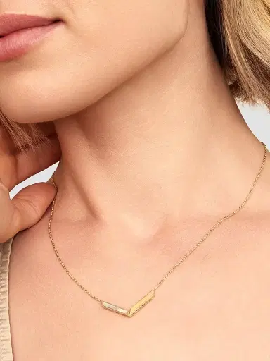 Oradina Women's 14K Yellow Gold Aurora Pendant Necklace - Gold | Thumbnail 3 Oradina Women's 14K Yellow Gold Aurora Pendant Necklace - Gold | Thumbnail 3