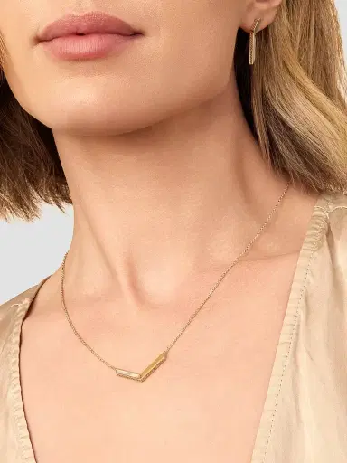 Oradina Women's 14K Yellow Gold Aurora Pendant Necklace - Gold | Thumbnail 4 Oradina Women's 14K Yellow Gold Aurora Pendant Necklace - Gold | Thumbnail 4