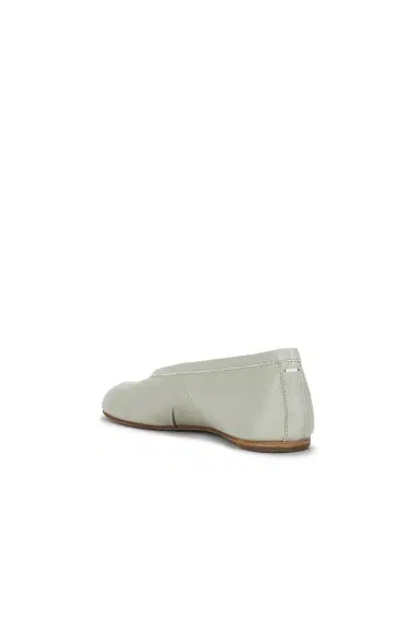 Maison Margiela Tabi Ballerina Flat | Thumbnail 3 Maison Margiela Tabi Ballerina Flat | Thumbnail 3