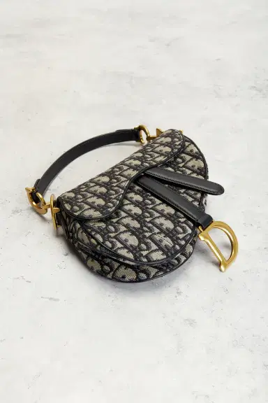 Dior Oblique Mini Saddle Bag | Thumbnail 4 Dior Oblique Mini Saddle Bag | Thumbnail 4