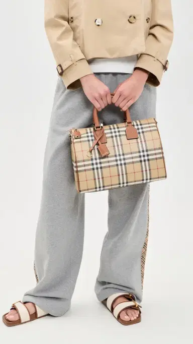 Burberry Medium Bowling Bag Vintage Check One Size | Thumbnail 3 Burberry Medium Bowling Bag Vintage Check One Size | Thumbnail 3