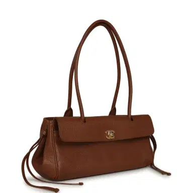 Chanel Chanel Small "Urban Essential" East West Shopping Tote Brown Caviar Gold Hardware | Thumbnail 2 Chanel Chanel Small "Urban Essential" East West Shopping Tote Brown Caviar Gold Hardware | Thumbnail 2