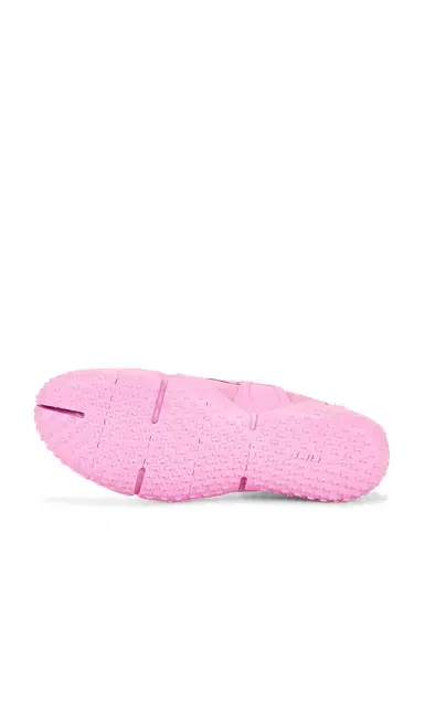NikeSKIMS Rift Mesh Sneaker | Thumbnail 6 NikeSKIMS Rift Mesh Sneaker | Thumbnail 6