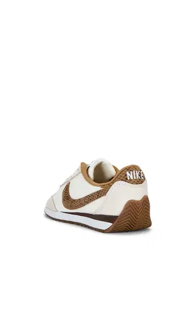 Nike Pacific Premium Sneaker | Thumbnail 3 Nike Pacific Premium Sneaker | Thumbnail 3