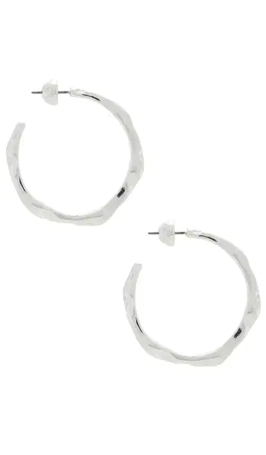 Ettika Classical Wave Hoops | Thumbnail 2 Ettika Classical Wave Hoops | Thumbnail 2