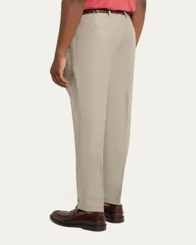 Brunello Cucinelli Men's Cotton and Linen Leisure-Fit Pleated Trousers | Thumbnail 3 Brunello Cucinelli Men's Cotton and Linen Leisure-Fit Pleated Trousers | Thumbnail 3