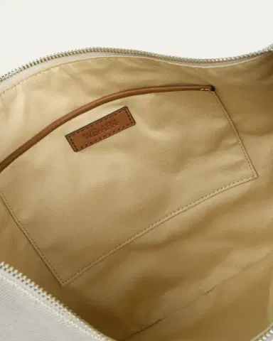 WE-AR4 The Swing Crescent Shoulder Bag | Thumbnail 6 WE-AR4 The Swing Crescent Shoulder Bag | Thumbnail 6
