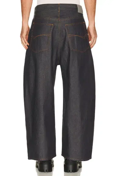 Balenciaga Round Fit Jeans | Thumbnail 3 Balenciaga Round Fit Jeans | Thumbnail 3