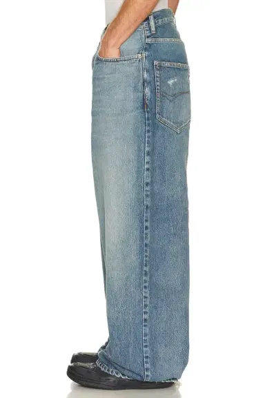 Balenciaga Baggy Fit Jeans | Thumbnail 2 Balenciaga Baggy Fit Jeans | Thumbnail 2