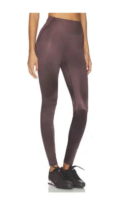 NikeSKIMS Shine Bonded Waist 29 Inch Leggings | Thumbnail 2 NikeSKIMS Shine Bonded Waist 29 Inch Leggings | Thumbnail 2