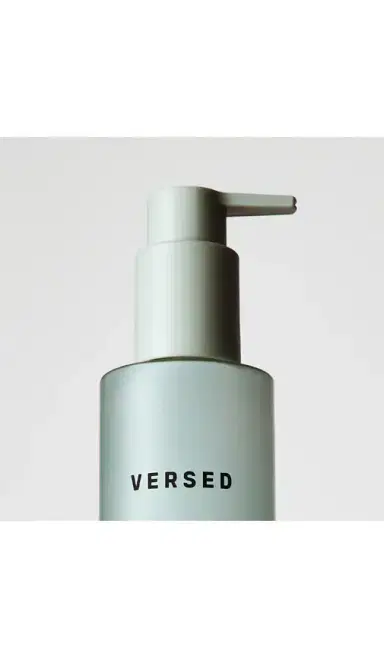VERSED The Purist Daily Gel Cleanser | Thumbnail 3 VERSED The Purist Daily Gel Cleanser | Thumbnail 3